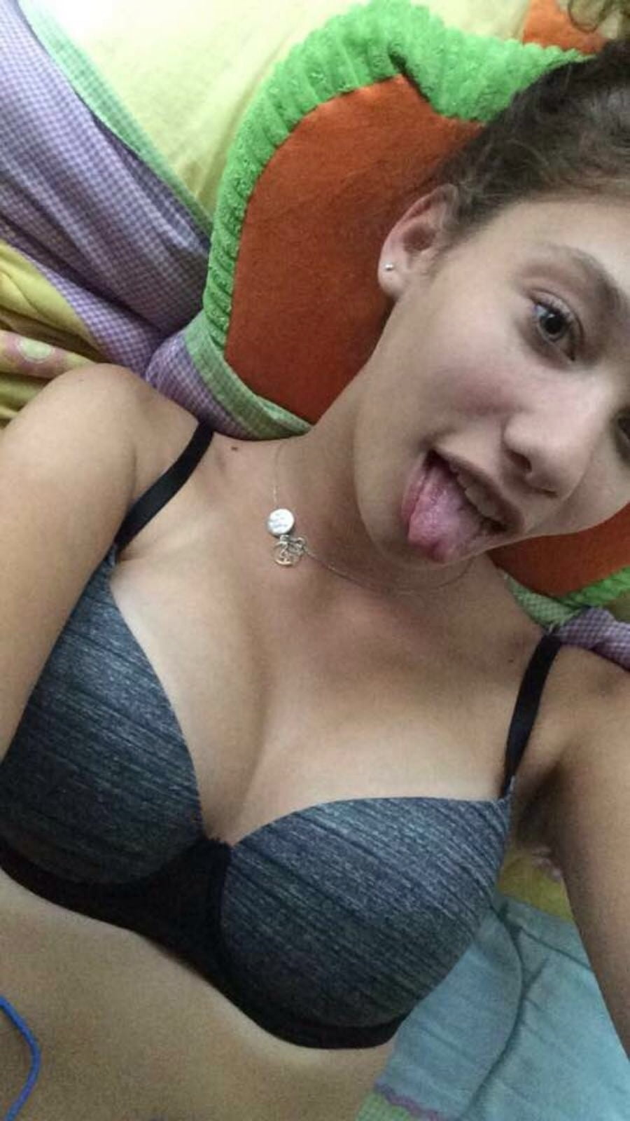 Проститутка Людмила у метро Рыбацкое, индивидуалки Питера - фото 3